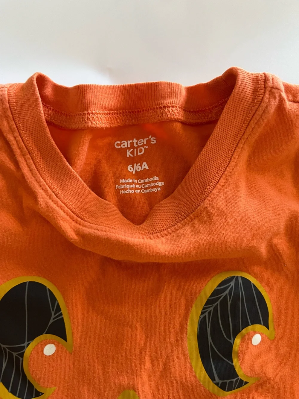 Carter’s Kid Halloween Themed Long Sleeve Shirt. Boy Size 6